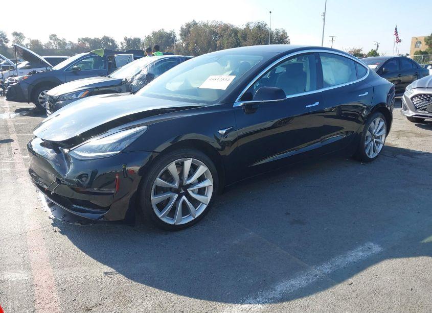 Photo 2 of 2018 Tesla Model 3 LONG RANGE/MID RANGE (VIN 5YJ3E1EA7JF176181)
