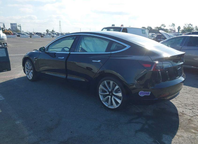 Photo 3 of 2018 Tesla Model 3 LONG RANGE/MID RANGE (VIN 5YJ3E1EA7JF176181)