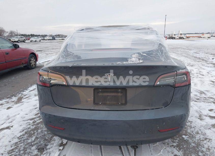 Photo 16 of 2019 Tesla Model 3 LONG RANGE/MID RANGE/STANDARD RANGE/STANDARD RANGE PLUS (VIN 5YJ3E1EA7KF410921)