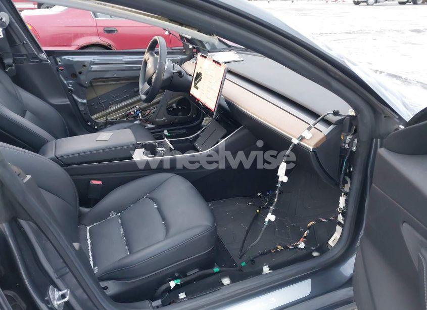 Photo 5 of 2019 Tesla Model 3 LONG RANGE/MID RANGE/STANDARD RANGE/STANDARD RANGE PLUS (VIN 5YJ3E1EA7KF410921)