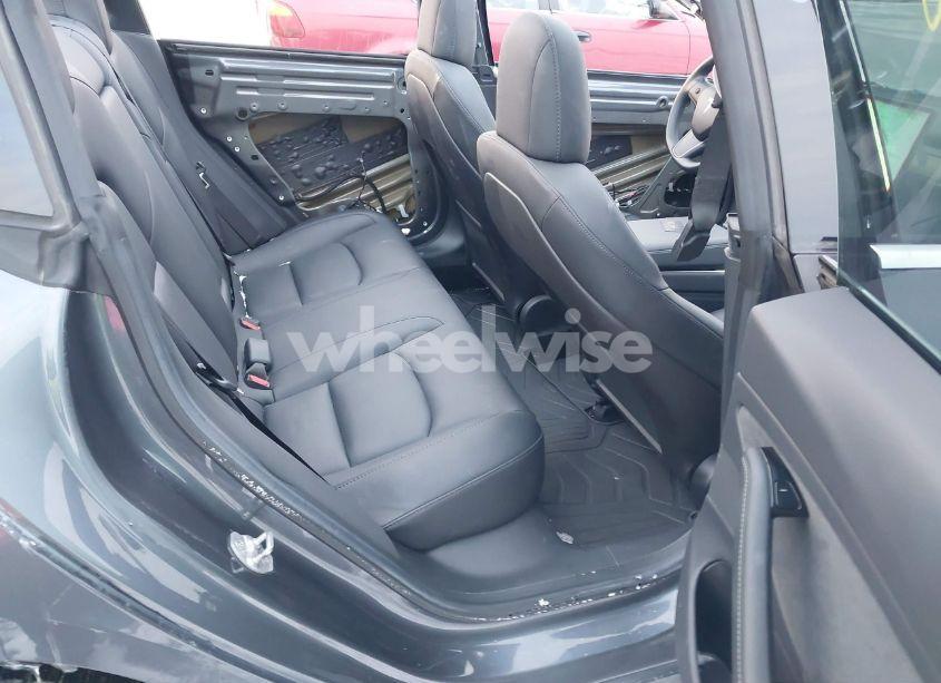 Photo 8 of 2019 Tesla Model 3 LONG RANGE/MID RANGE/STANDARD RANGE/STANDARD RANGE PLUS (VIN 5YJ3E1EA7KF410921)