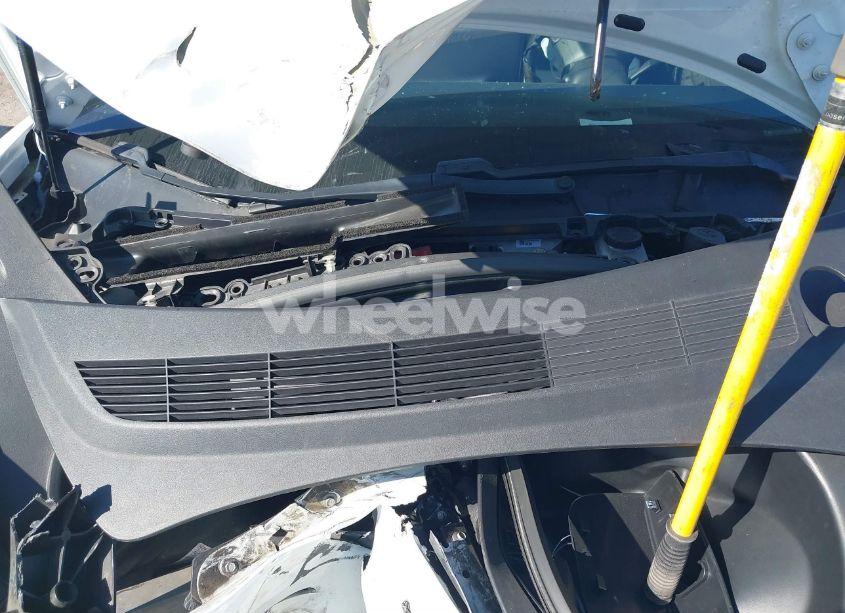 Photo 10 of 2020 Tesla Model 3 STANDARD RANGE PLUS REAR-WHEEL DRIVE/STANDARD RANGE REAR-WHEEL DRIVE (VIN 5YJ3E1EA7LF659012)