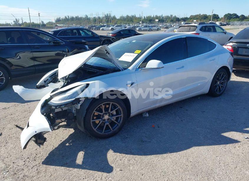 Photo 2 of 2020 Tesla Model 3 STANDARD RANGE PLUS REAR-WHEEL DRIVE/STANDARD RANGE REAR-WHEEL DRIVE (VIN 5YJ3E1EA7LF659012)
