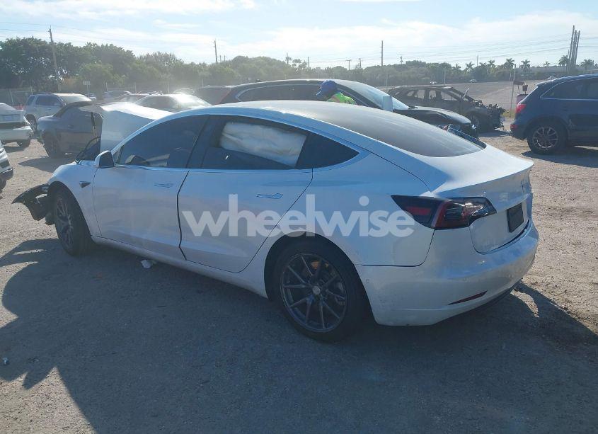 Photo 3 of 2020 Tesla Model 3 STANDARD RANGE PLUS REAR-WHEEL DRIVE/STANDARD RANGE REAR-WHEEL DRIVE (VIN 5YJ3E1EA7LF659012)