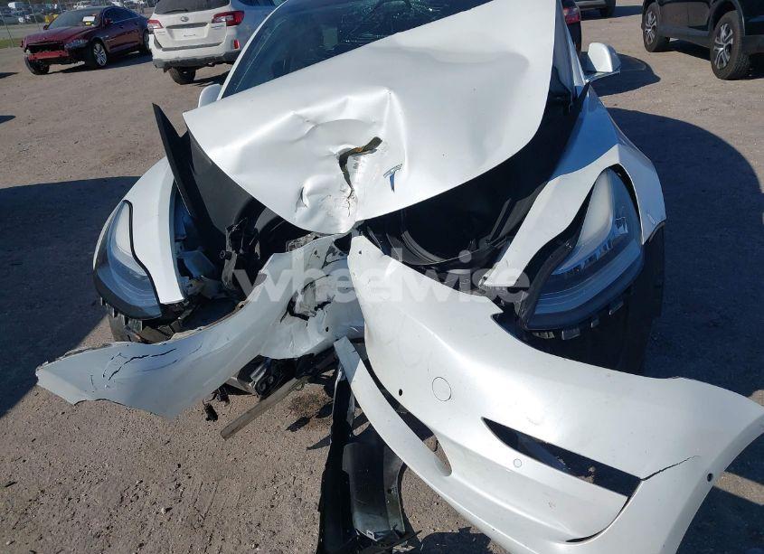 Photo 6 of 2020 Tesla Model 3 STANDARD RANGE PLUS REAR-WHEEL DRIVE/STANDARD RANGE REAR-WHEEL DRIVE (VIN 5YJ3E1EA7LF659012)