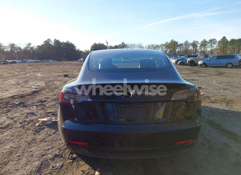 Photo 16 of 2020 Tesla Model 3 STANDARD RANGE PLUS REAR-WHEEL DRIVE/STANDARD RANGE REAR-WHEEL DRIVE (VIN 5YJ3E1EA7LF784754)
