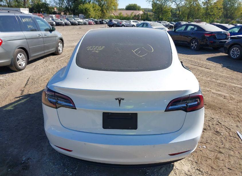 Photo 16 of 2021 Tesla Model 3 STANDARD RANGE PLUS REAR-WHEEL DRIVE (VIN 5YJ3E1EA7MF851631)