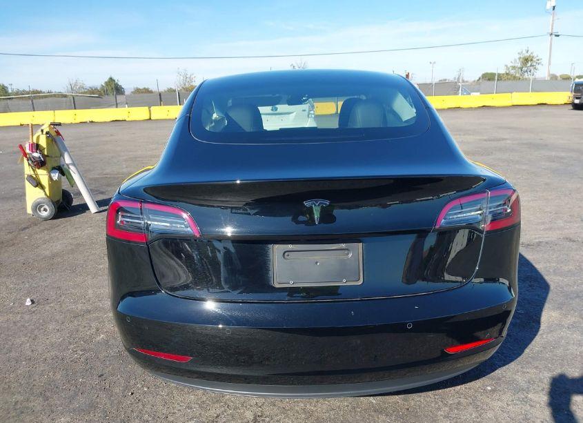 Photo 15 of 2021 Tesla Model 3 STANDARD RANGE PLUS REAR-WHEEL DRIVE (VIN 5YJ3E1EA7MF929485)