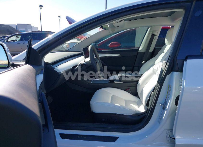 Photo 5 of 2021 Tesla Model 3 STANDARD RANGE PLUS REAR-WHEEL DRIVE (VIN 5YJ3E1EA7MF994322)