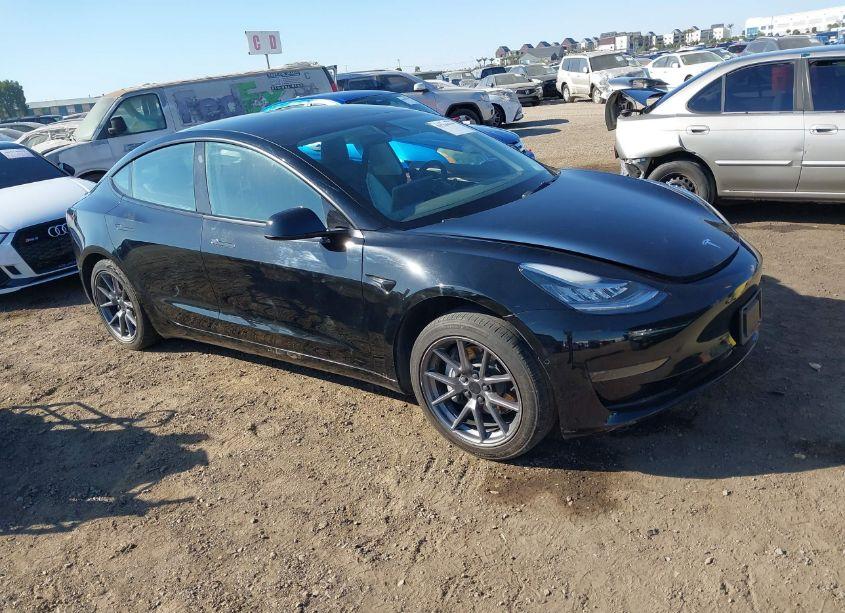 2022 Tesla Model 3 REAR-WHEEL DRIVE (VIN 5YJ3E1EA7NF236787) main photo