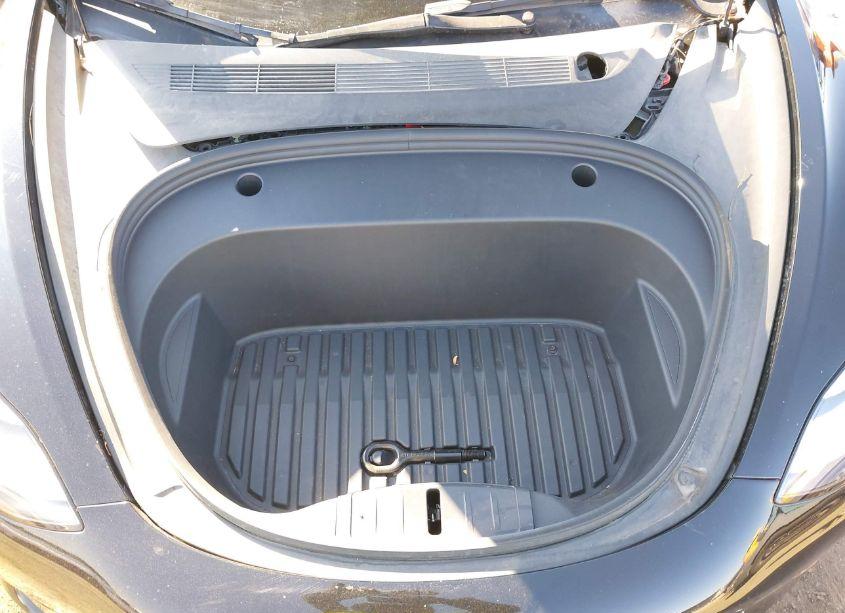 Photo 10 of 2022 Tesla Model 3 REAR-WHEEL DRIVE (VIN 5YJ3E1EA7NF236787)