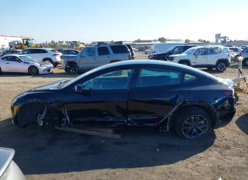 Photo 14 of 2022 Tesla Model 3 REAR-WHEEL DRIVE (VIN 5YJ3E1EA7NF236787)