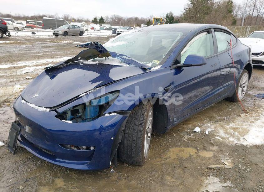 Photo 2 of 2022 Tesla Model 3 REAR-WHEEL DRIVE (VIN 5YJ3E1EA7NF289117)