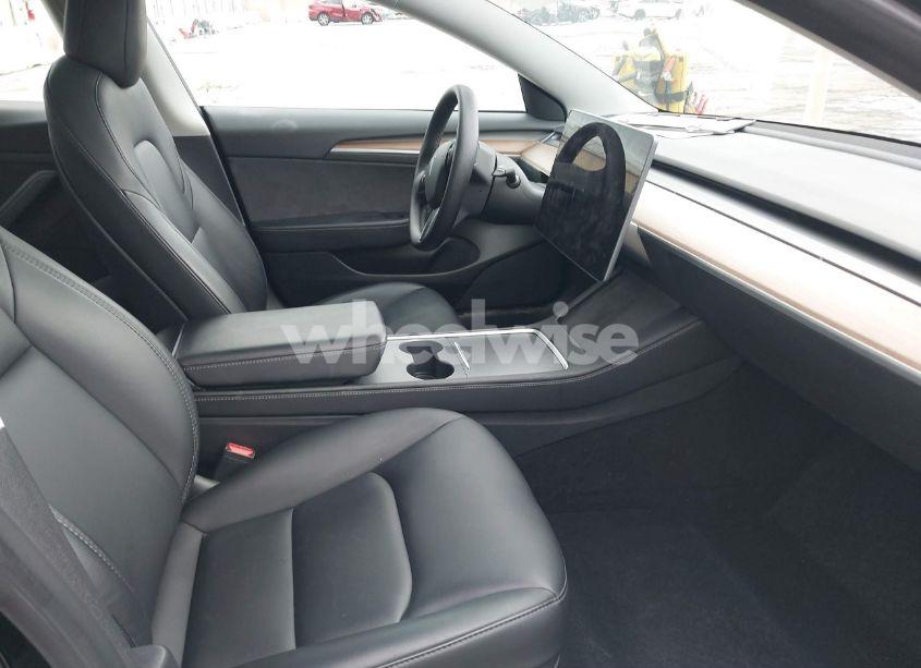 Photo 5 of 2022 Tesla Model 3 REAR-WHEEL DRIVE (VIN 5YJ3E1EA7NF316039)