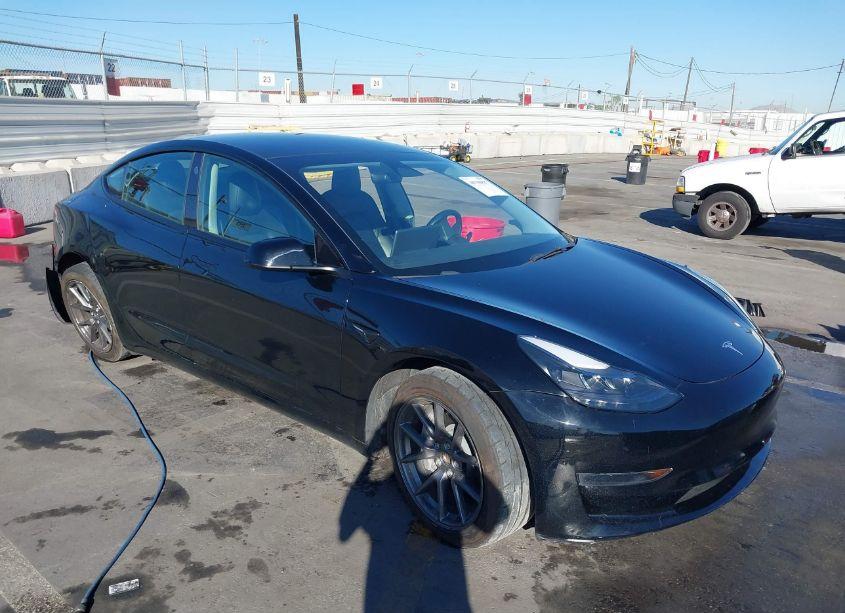 2023 Tesla Model 3 REAR-WHEEL DRIVE (VIN 5YJ3E1EA7PF456899) main photo