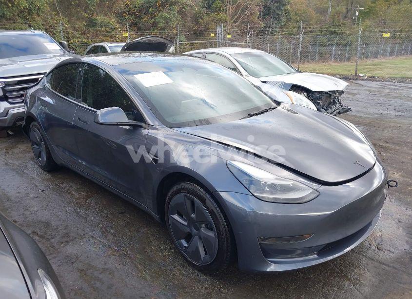 2023 Tesla Model 3 REAR-WHEEL DRIVE (VIN 5YJ3E1EA7PF483312) main photo