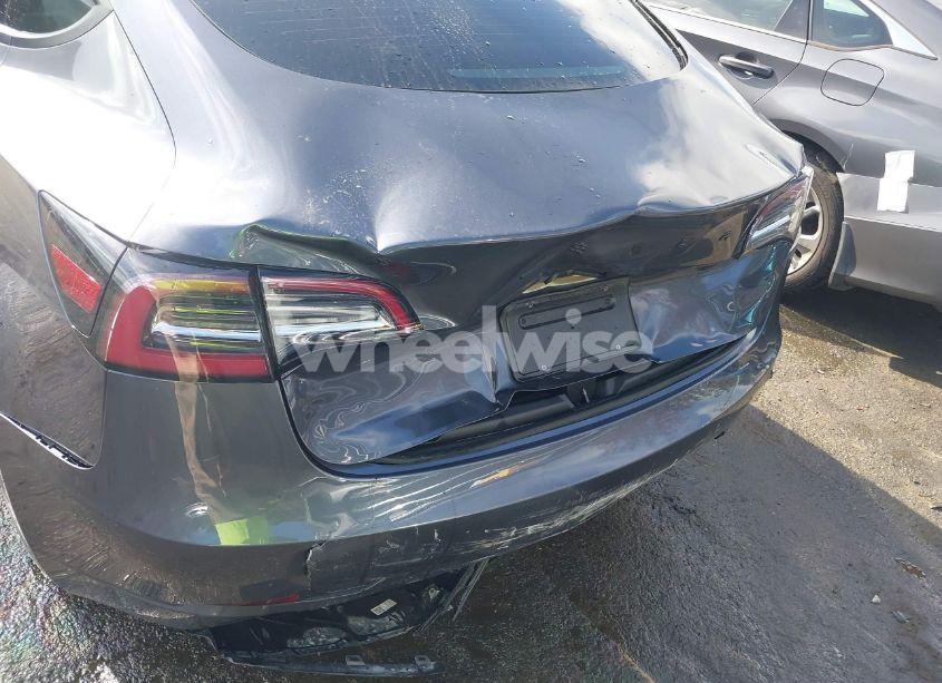 Photo 6 of 2023 Tesla Model 3 REAR-WHEEL DRIVE (VIN 5YJ3E1EA7PF483312)