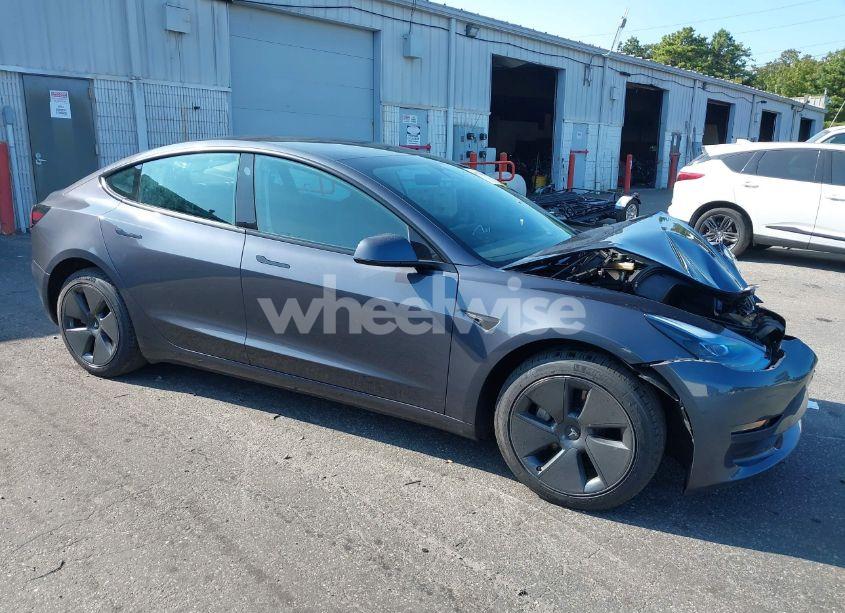 2023 Tesla Model 3 REAR-WHEEL DRIVE (VIN 5YJ3E1EA7PF663826) main photo