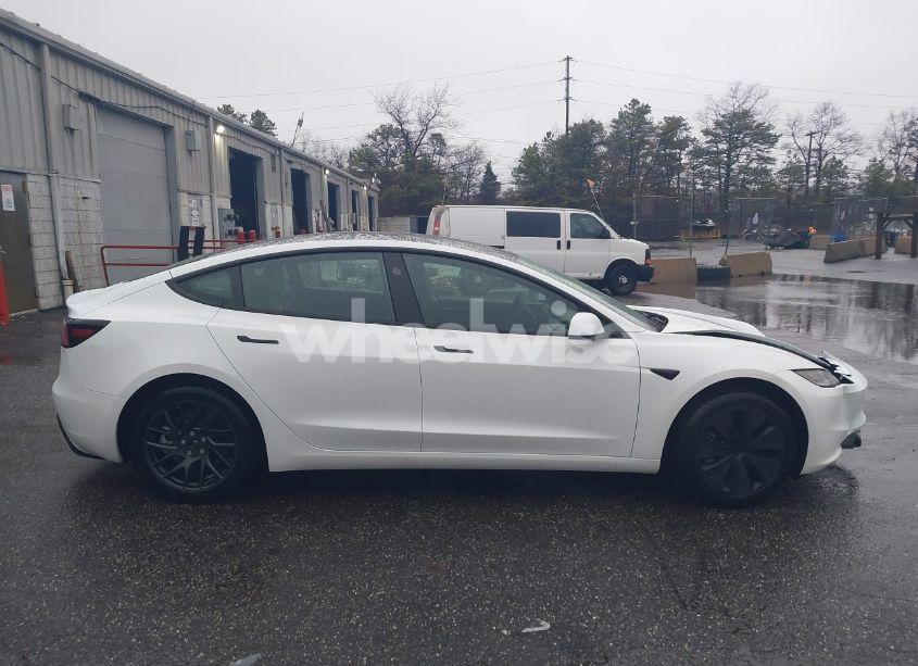 Photo 13 of 2024 Tesla Model 3 LONG RANGE DUAL MOTOR ALL-WHEEL DRIVE/REAR-WHEEL DRIVE (VIN 5YJ3E1EA7RF729214)
