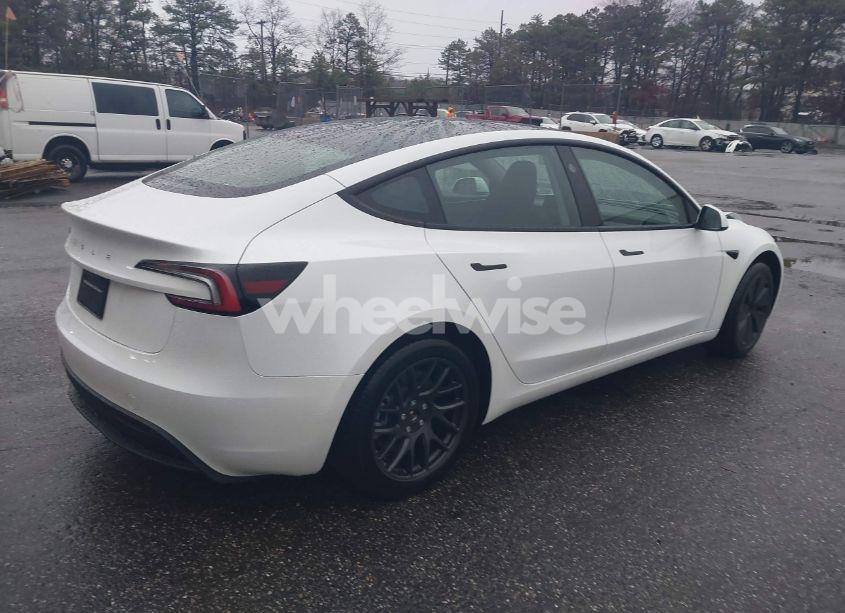 Photo 4 of 2024 Tesla Model 3 LONG RANGE DUAL MOTOR ALL-WHEEL DRIVE/REAR-WHEEL DRIVE (VIN 5YJ3E1EA7RF729214)