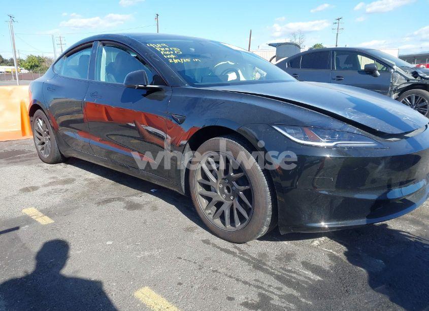 2024 Tesla Model 3 LONG RANGE DUAL MOTOR ALL-WHEEL DRIVE/REAR-WHEEL DRIVE (VIN 5YJ3E1EA7RF739631) main photo