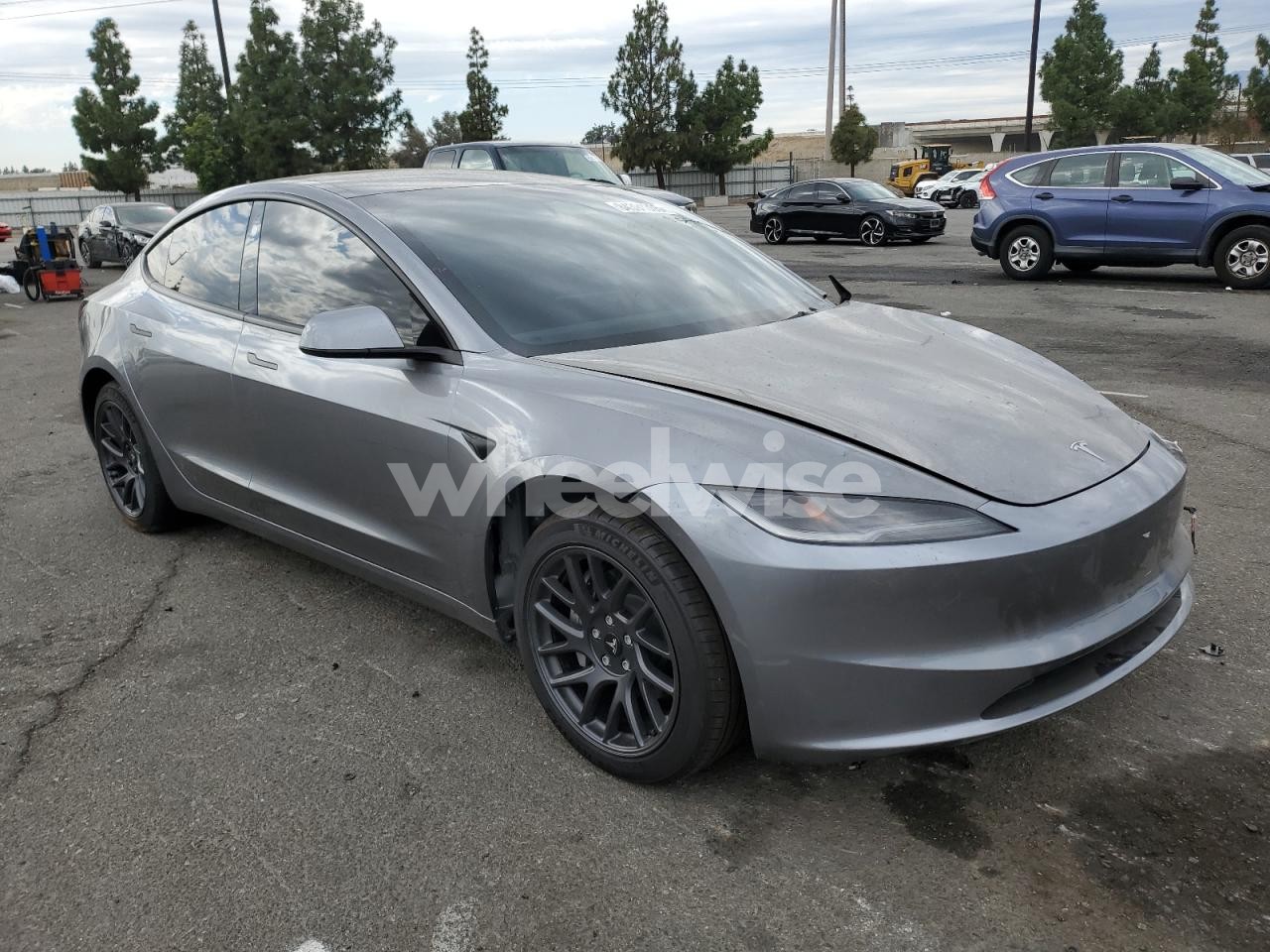 Photo 4 of 2025 TESLA MODEL 3 (VIN 5YJ3E1EA7SF893584)