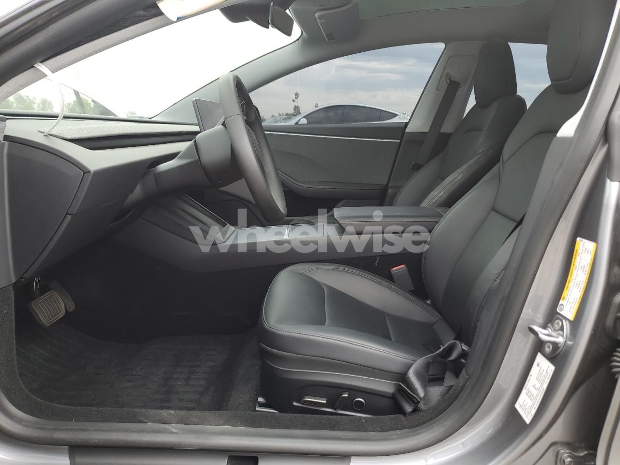 Photo 7 of 2025 TESLA MODEL 3 (VIN 5YJ3E1EA7SF893584)