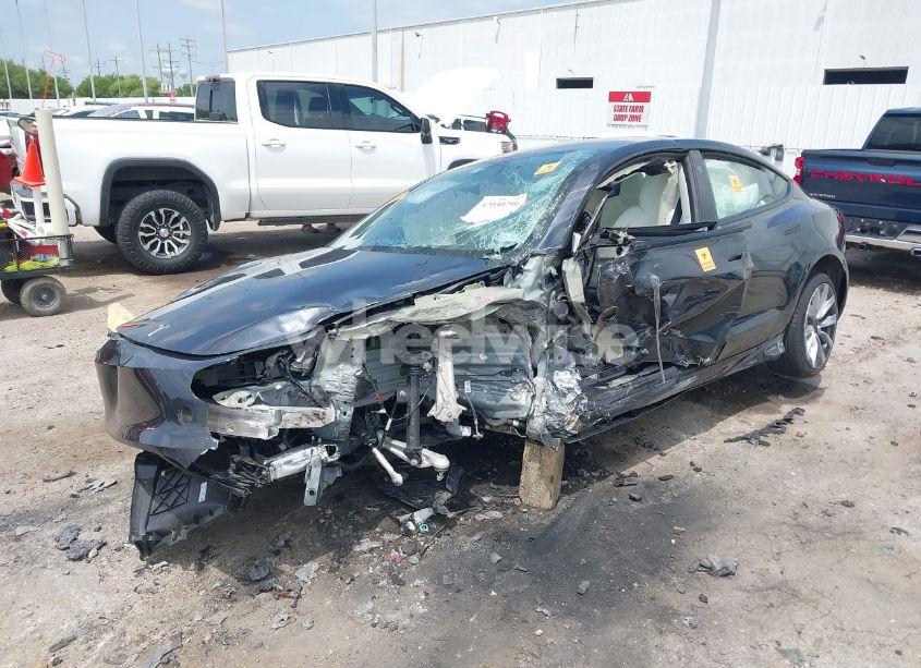 Photo 2 of 2025 Tesla Model 3 LONG RANGE REAR-WHEEL DRIVE (VIN 5YJ3E1EA7SF940886)