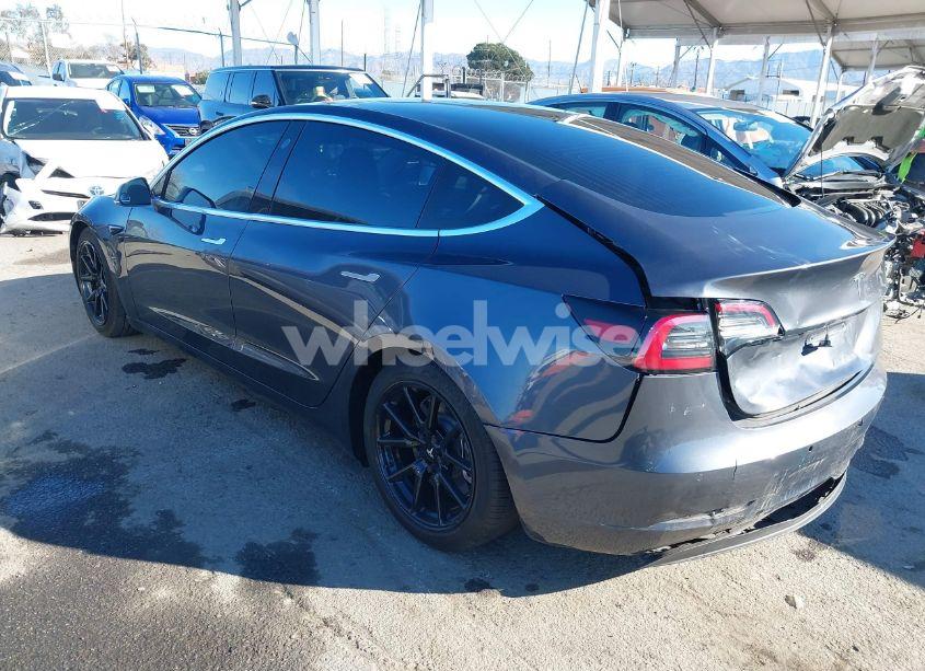 Photo 3 of 2018 Tesla Model 3 LONG RANGE/MID RANGE (VIN 5YJ3E1EA8JF008498)