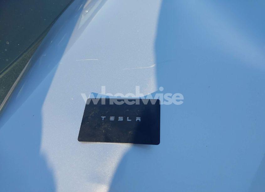 Photo 11 of 2018 Tesla Model 3 LONG RANGE/MID RANGE (VIN 5YJ3E1EA8JF010350)