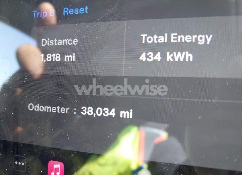 Photo 16 of 2018 Tesla Model 3 LONG RANGE/MID RANGE (VIN 5YJ3E1EA8JF010350)