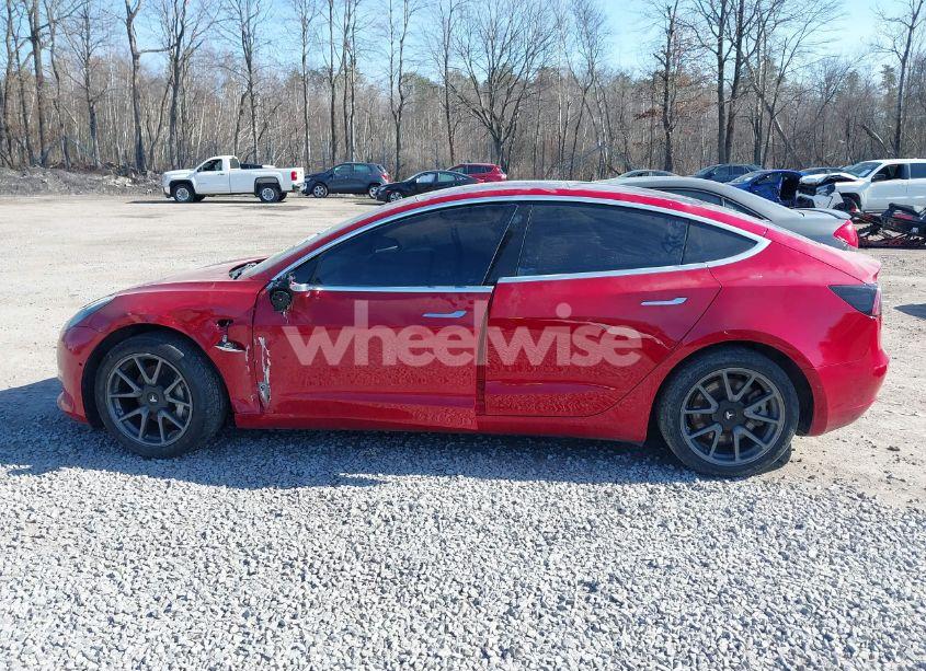 Photo 14 of 2018 Tesla Model 3 LONG RANGE/MID RANGE (VIN 5YJ3E1EA8JF010428)