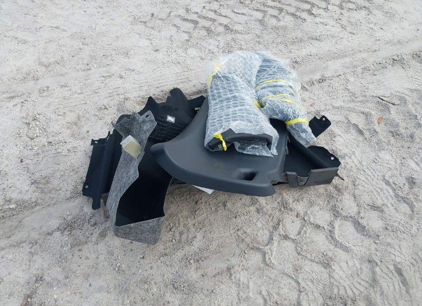 Photo 12 of 2018 Tesla Model 3 LONG RANGE/MID RANGE (VIN 5YJ3E1EA8JF058981)