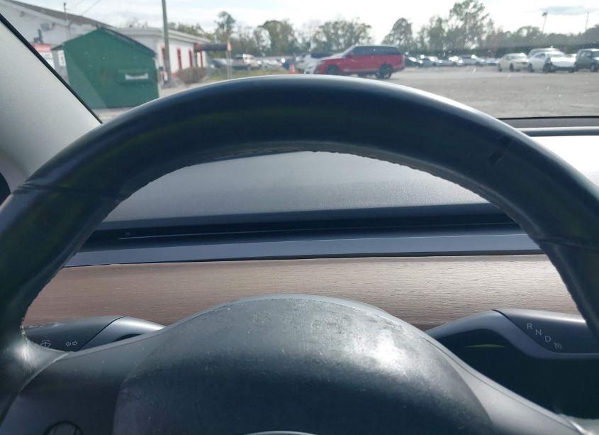 Photo 7 of 2018 Tesla Model 3 LONG RANGE/MID RANGE (VIN 5YJ3E1EA8JF058981)