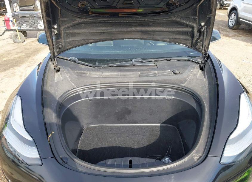 Photo 10 of 2019 Tesla Model 3 LONG RANGE/MID RANGE/STANDARD RANGE/STANDARD RANGE PLUS (VIN 5YJ3E1EA8KF192908)