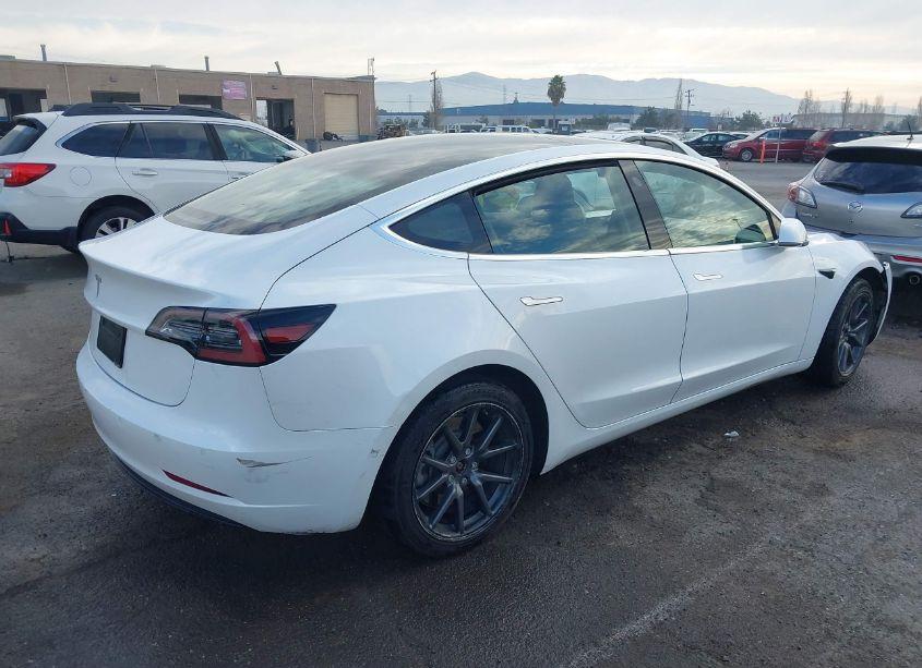 Photo 4 of 2019 Tesla Model 3 LONG RANGE/MID RANGE/STANDARD RANGE/STANDARD RANGE PLUS (VIN 5YJ3E1EA8KF401595)