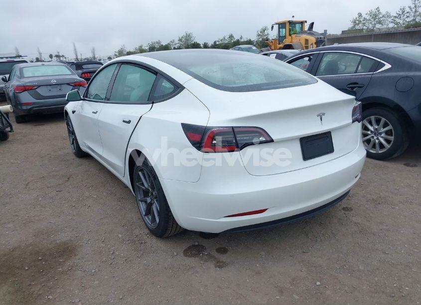 Photo 3 of 2021 Tesla Model 3 STANDARD RANGE PLUS REAR-WHEEL DRIVE (VIN 5YJ3E1EA8MF029419)
