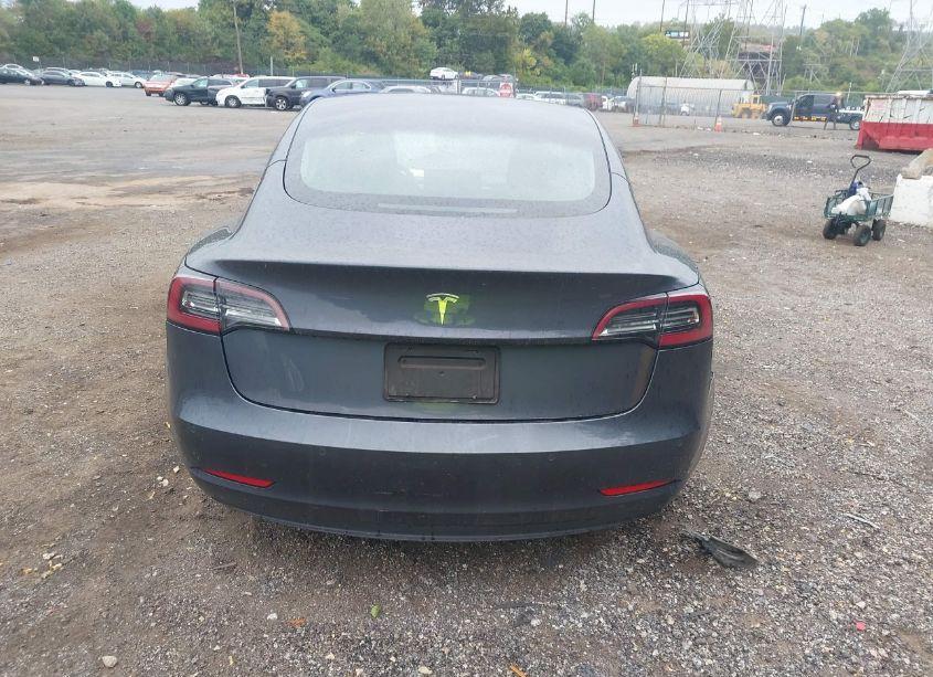 Photo 16 of 2021 Tesla Model 3 STANDARD RANGE PLUS REAR-WHEEL DRIVE (VIN 5YJ3E1EA8MF851038)