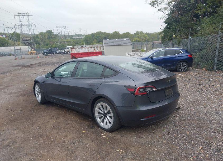 Photo 3 of 2021 Tesla Model 3 STANDARD RANGE PLUS REAR-WHEEL DRIVE (VIN 5YJ3E1EA8MF851038)