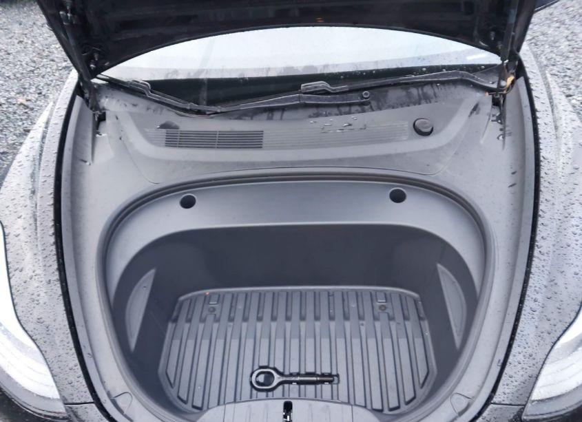 Photo 10 of 2021 Tesla Model 3 STANDARD RANGE PLUS REAR-WHEEL DRIVE (VIN 5YJ3E1EA8MF875503)