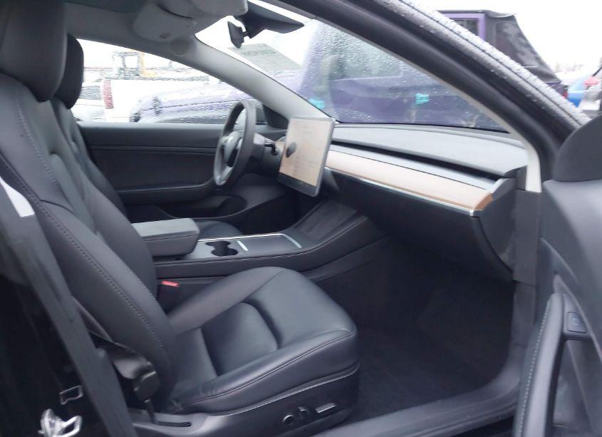 Photo 5 of 2021 Tesla Model 3 STANDARD RANGE PLUS REAR-WHEEL DRIVE (VIN 5YJ3E1EA8MF875503)