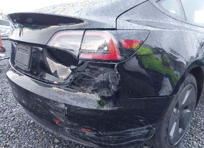 Photo 6 of 2021 Tesla Model 3 STANDARD RANGE PLUS REAR-WHEEL DRIVE (VIN 5YJ3E1EA8MF875503)