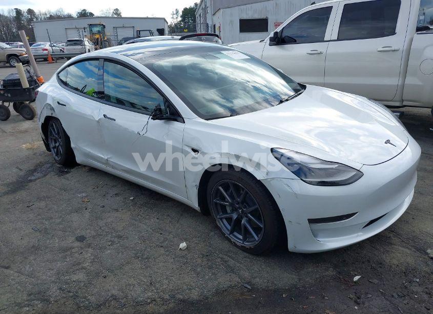 2021 Tesla Model 3 STANDARD RANGE PLUS REAR-WHEEL DRIVE (VIN 5YJ3E1EA8MF977447) main photo