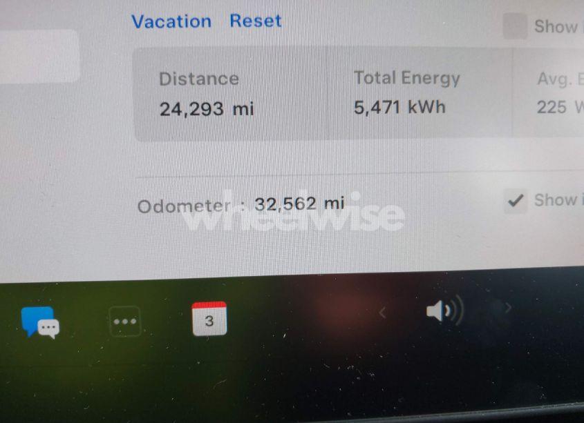 Photo 14 of 2021 Tesla Model 3 STANDARD RANGE PLUS REAR-WHEEL DRIVE (VIN 5YJ3E1EA8MF977447)