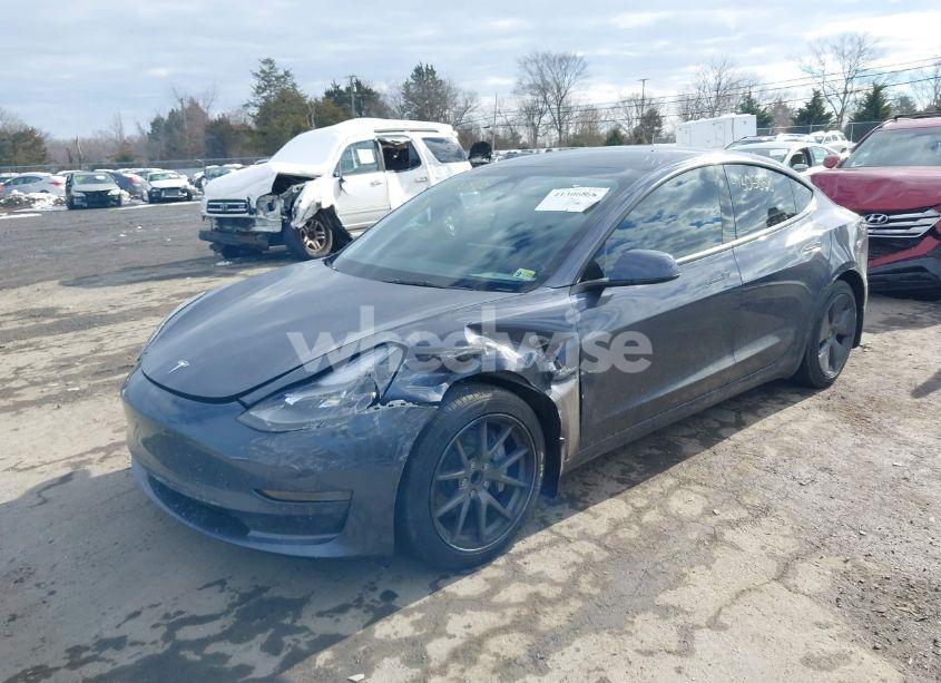 Photo 2 of 2022 Tesla Model 3 REAR-WHEEL DRIVE (VIN 5YJ3E1EA8NF337191)