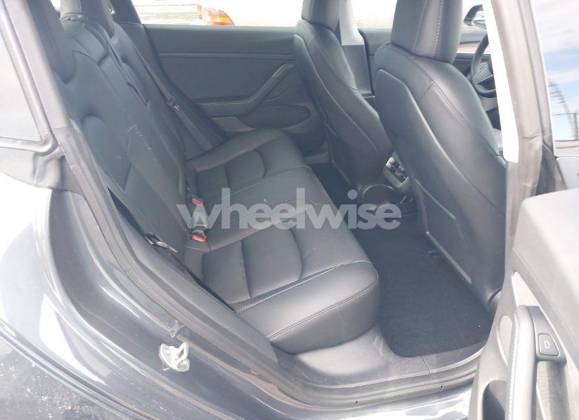 Photo 8 of 2022 Tesla Model 3 REAR-WHEEL DRIVE (VIN 5YJ3E1EA8NF337191)