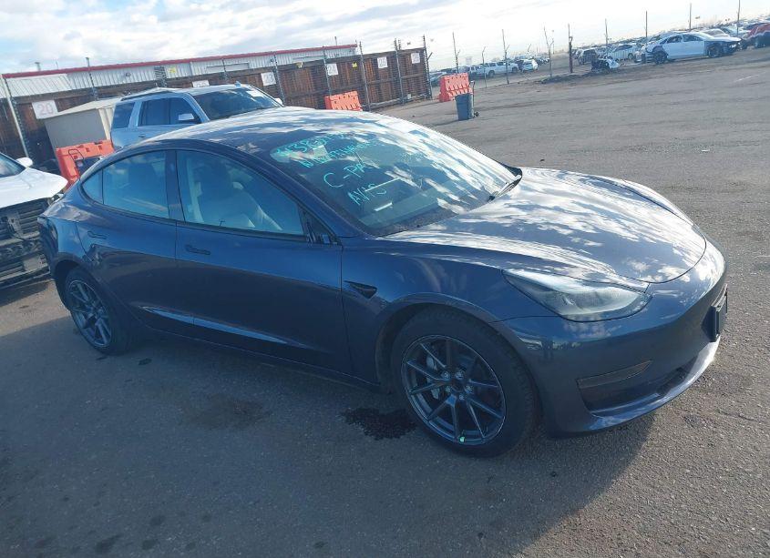 2023 Tesla Model 3 REAR-WHEEL DRIVE (VIN 5YJ3E1EA8PF438217) main photo
