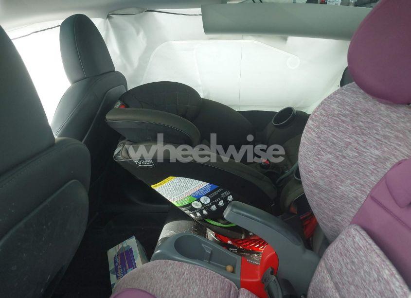 Photo 8 of 2023 Tesla Model 3 REAR-WHEEL DRIVE (VIN 5YJ3E1EA8PF491287)