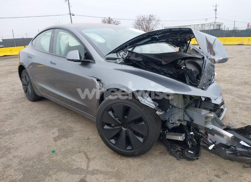 2024 Tesla Model 3 LONG RANGE DUAL MOTOR ALL-WHEEL DRIVE/REAR-WHEEL DRIVE (VIN 5YJ3E1EA8RF861592) main photo