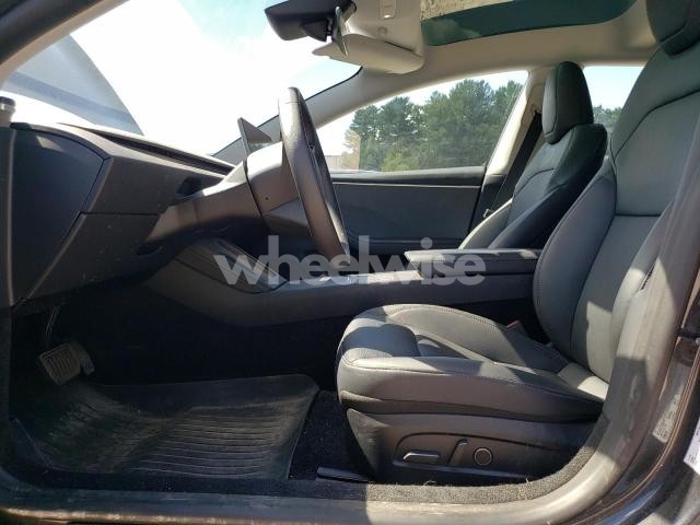 Photo 3 of 2025 TESLA MODEL 3 (VIN 5YJ3E1EA8SF905614)